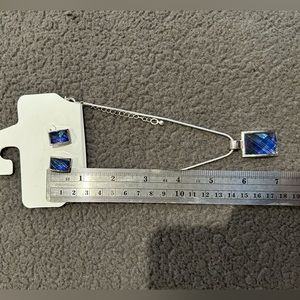 vintage color jewelry from kohls- blue-greenish necklace w/ matching earrings